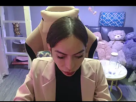 sexybigcockandtits online show from June 5, 2026, 12:00 pm