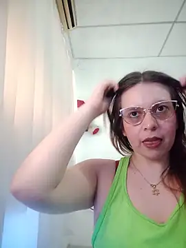 Snapshot of lorenitabella chatting on June 11, 2026, 7:55 pm lorenitabella online show from June 11, 2026, 7:55 pm