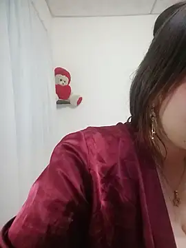 lorenitabella online show from August 1, 2026, 9:07 am