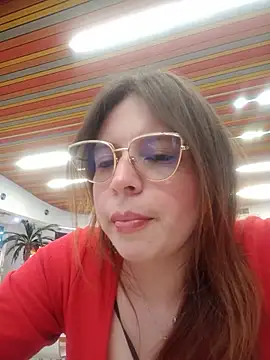 Snapshot of lorenitabella chatting on May 28, 2026, 9:21 pm lorenitabella online show from May 28, 2026, 9:21 pm