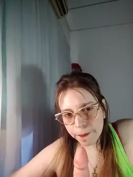 Snapshot of lorenitabella chatting on June 17, 2026, 9:14 pm lorenitabella online show from June 17, 2026, 9:14 pm