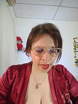 Snapshot of lorenitabella chatting on June 16, 2026, 8:58 am lorenitabella online show from June 16, 2026, 8:58 am