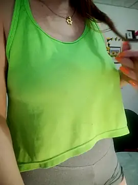 lorenitabella online show from March 17, 2026, 8:39 am