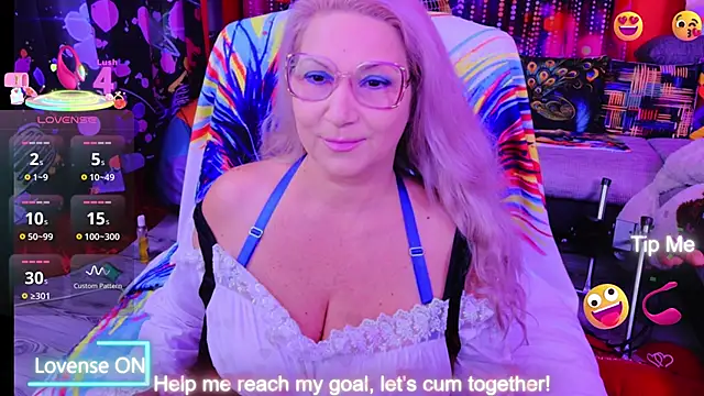 Snapshot of mature_lisa_naughty chatting on October 24, 2025, 4:50 pm mature lisa naughty online show from October 24, 2025, 4:50 pm