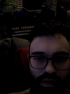 Snapshot of Stevus31 chatting on November 16, 2025, 8:57 pm Stevus31 online show from November 16, 2025, 8:57 pm