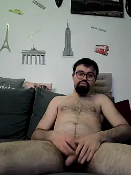 Snapshot of Stevus31 chatting on February 18, 2025, 6:15 pm Stevus31 online show from February 18, 2025, 6:15 pm