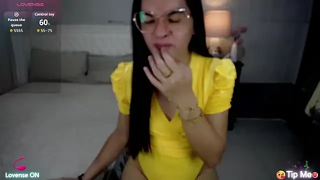 Snapshot of xAsianSweetHeart chatting on June 20, 2026, 11:32 pm xAsianSweetHeart online show from June 20, 2026, 11:32 pm