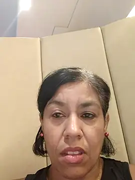 Snapshot of Molly_newman6 chatting on August 1, 2026, 9:07 am Molly newman6 online show from August 1, 2026, 9:07 am