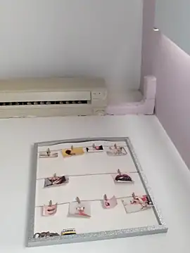 Snapshot of Molly_newman6 chatting on November 9, 2025, 4:00 pm Molly newman6 online show from November 9, 2025, 4:00 pm