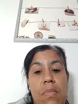 Snapshot of Molly_newman6 chatting on June 12, 2026, 1:14 am Molly newman6 online show from June 12, 2026, 1:14 am