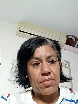 Snapshot of Molly_newman6 chatting on July 28, 2026, 8:52 pm Molly newman6 online show from July 28, 2026, 8:52 pm