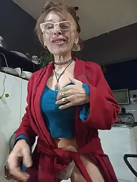 Snapshot of FrozenWaffle chatting on July 4, 2026, 5:06 pm FrozenWaffle online show from July 4, 2026, 5:06 pm