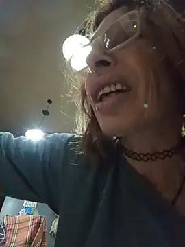 Snapshot of FrozenWaffle chatting on July 30, 2026, 8:30 pm FrozenWaffle online show from July 30, 2026, 8:30 pm