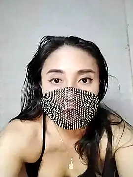 Snapshot of _Shimmerlyn_ chatting on March 19, 2025, 5:17 pm Shimmerlyn online show from March 19, 2025, 5:17 pm