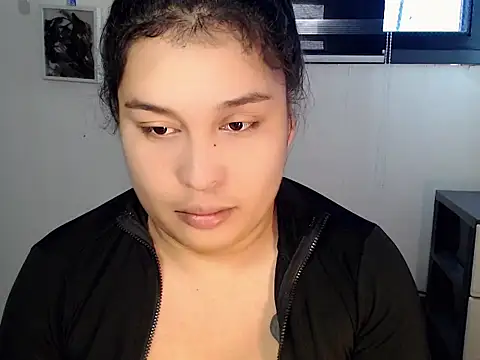 Hardcore Tgirl online show from April 23, 2026, 11:06 pm