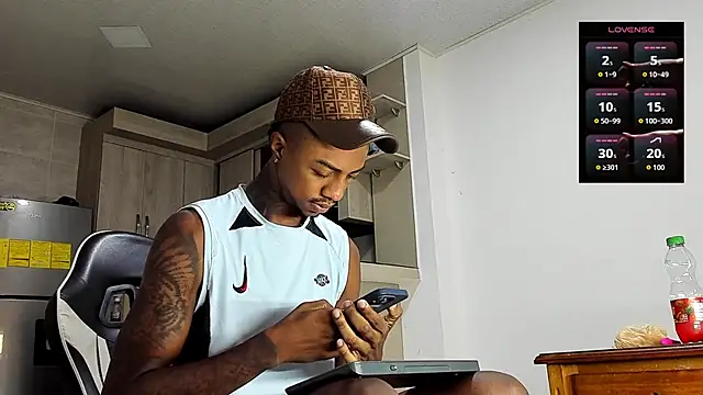 YeremiBrowm online show from March 13, 2026, 3:50 pm