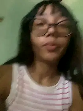 Snapshot of Karmakuro chatting on September 24, 2025, 5:30 pm Karmakuro online show from September 24, 2025, 5:30 pm