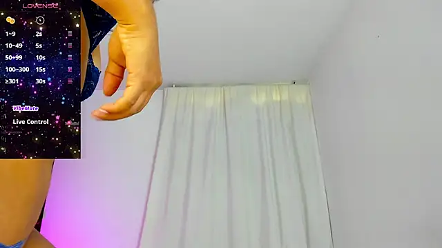 VioletaSotter online show from November 10, 2025, 12:21 pm