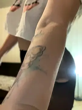 Snapshot of Jessica_Rubatte chatting on October 12, 2025, 3:13 pm Jessica Rubatte online show from October 12, 2025, 3:13 pm