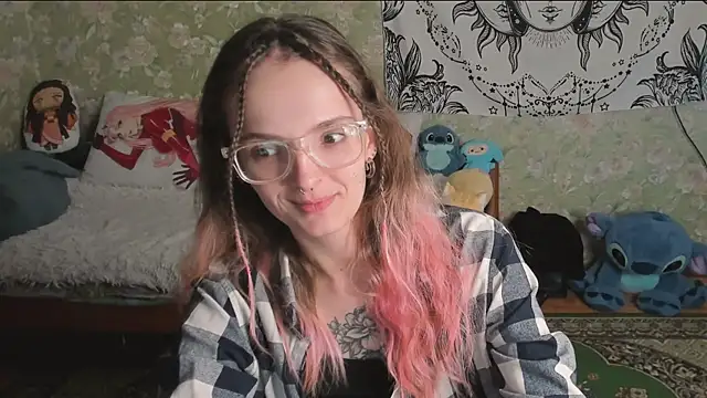Cutie Adelia online show from May 12, 2026, 12:55 pm