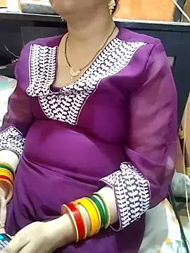 Diya 143 online show from July 28, 2026, 3:21 pm