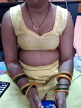Snapshot of Diya_143 chatting on June 18, 2026, 9:14 am Diya 143 online show from June 18, 2026, 9:14 am