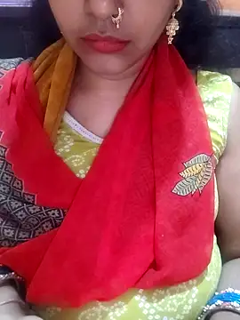 Snapshot of Diya_143 chatting on June 3, 2026, 8:37 am Diya 143 online show from June 3, 2026, 8:37 am