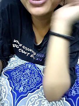 Nupur 69 online show from May 3, 2026, 7:39 pm