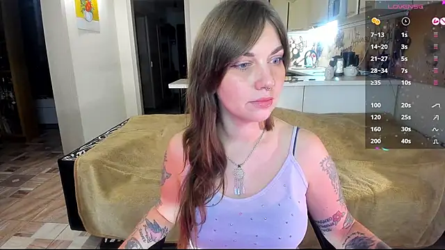 Snapshot of StacyTigerr chatting on November 26, 2025, 4:29 pm StacyTigerr online show from November 26, 2025, 4:29 pm