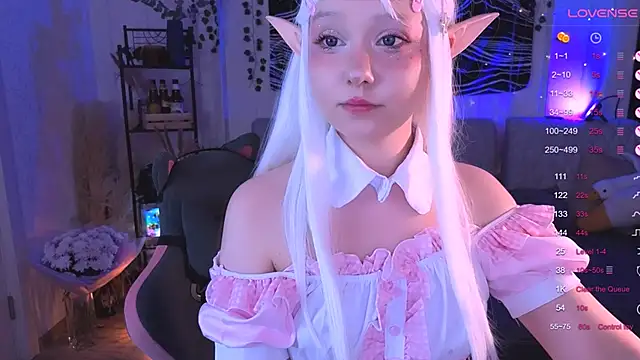 Snapshot of IrmaBell chatting on November 14, 2025, 9:40 pm IrmaBell online show from November 14, 2025, 9:40 pm