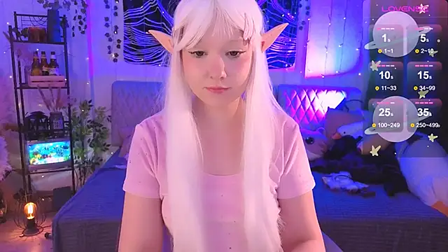 Snapshot of IrmaBell chatting on December 17, 2025, 12:59 am IrmaBell online show from December 17, 2025, 12:59 am