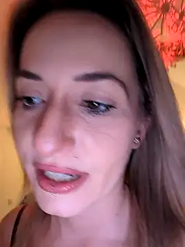 Snapshot of GangBangKitty chatting on November 14, 2025, 4:21 pm GangBangKitty online show from November 14, 2025, 4:21 pm