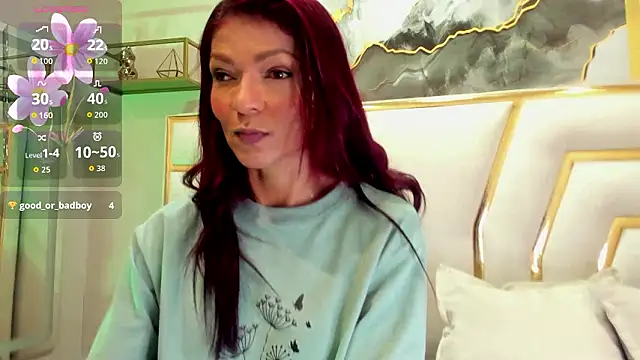 Snapshot of HannaPetit chatting on March 17, 2026, 7:17 pm HannaPetit online show from March 17, 2026, 7:17 pm