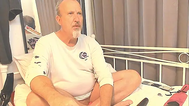 openminddaddy online show from December 24, 2024, 3:37 pm