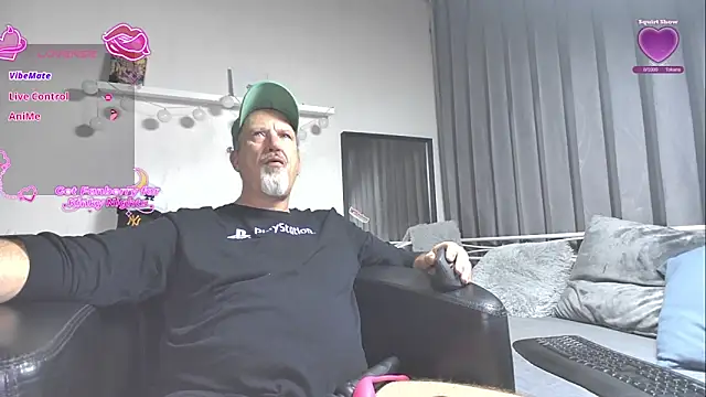 Snapshot of openminddaddy chatting on November 23, 2025, 4:11 am openminddaddy online show from November 23, 2025, 4:11 am