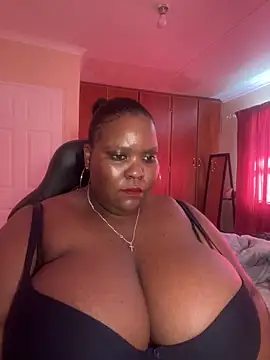 Snapshot of Michyboldy chatting on March 2, 2026, 7:37 am Michyboldy online show from March 2, 2026, 7:37 am