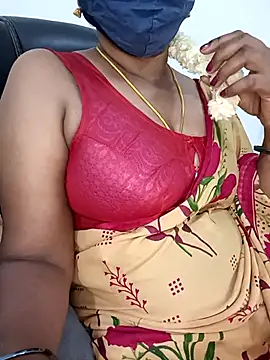 Tamil-hotwife online show from April 26, 2026, 5:21 pm