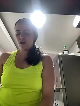 Snapshot of New_Arab_Kingdom chatting on October 24, 2025, 6:29 pm New Arab Kingdom online show from October 24, 2025, 6:29 pm