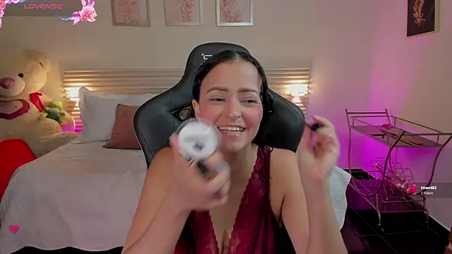 Snapshot of New_Arab_Kingdom chatting on November 20, 2025, 5:57 pm New Arab Kingdom online show from November 20, 2025, 5:57 pm