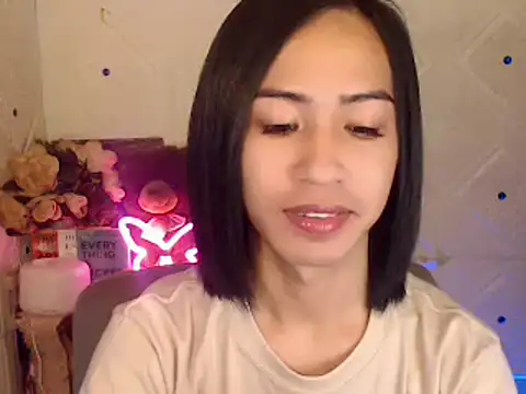 Lemonadexxx online show from February 28, 2025, 4:31 pm