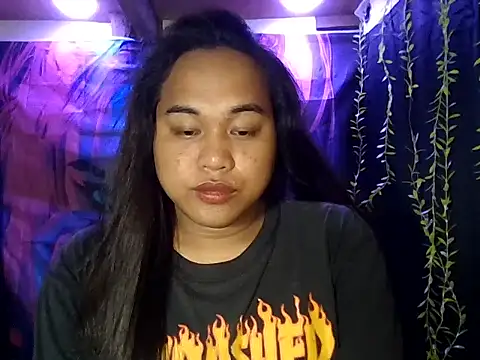 bettina love online show from December 1, 2025, 1:45 pm