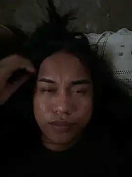 Snapshot of bettina_love chatting on November 11, 2025, 9:42 pm bettina love online show from November 11, 2025, 9:42 pm