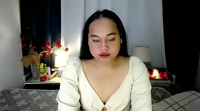 bettina love online show from December 9, 2024, 8:44 am