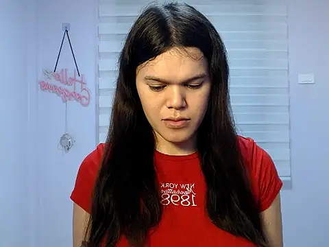 Miss Ivanawolf online show from May 4, 2026, 9:23 am