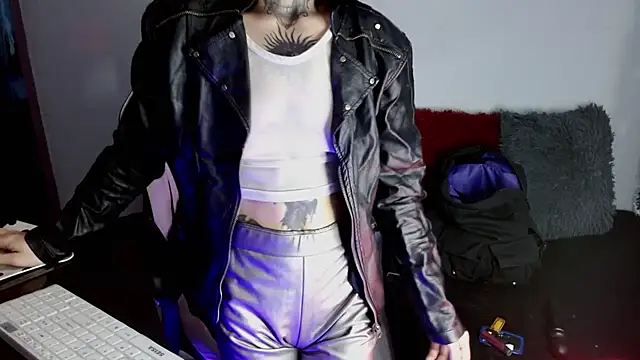 Ardat Lili69 online show from February 5, 2025, 1:22 pm