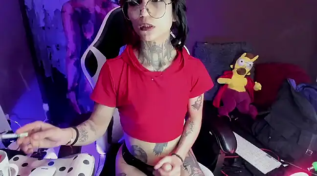 Ardat Lili69 online show from March 6, 2025, 7:32 pm