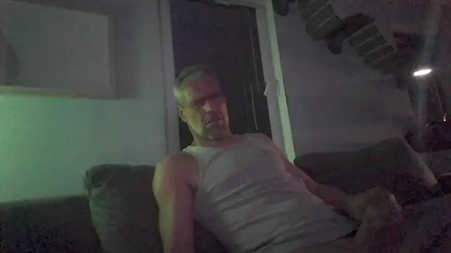 Snapshot of AnalSucht@xh chatting on March 24, 2026, 2:22 am AnalSuchtxh online show from March 24, 2026, 2:22 am