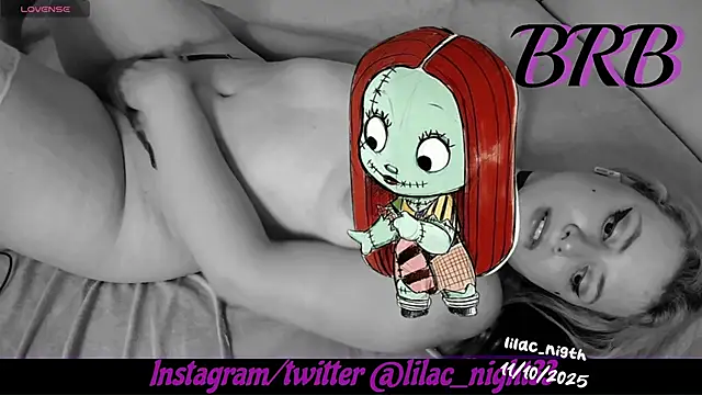 Snapshot of lilac_night33 chatting on October 11, 2025, 12:28 pm lilac night33 online show from October 11, 2025, 12:28 pm