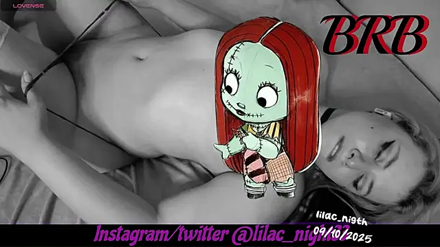 Snapshot of lilac_night33 chatting on October 10, 2025, 12:17 pm lilac night33 online show from October 10, 2025, 12:17 pm