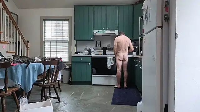 Snapshot of CDforU chatting on October 13, 2025, 2:07 pm CDforU online show from October 13, 2025, 2:07 pm